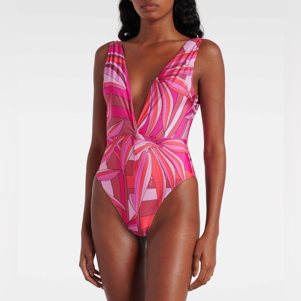 Endless Summer Women’s One piece Swimsuit 🩱by FARM RIO
